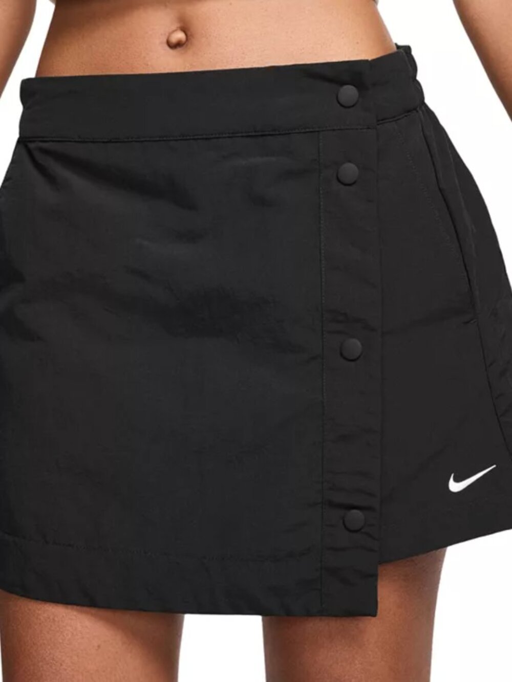 Nike Sportswear Women's Essential Mid-Rise Woven Skort